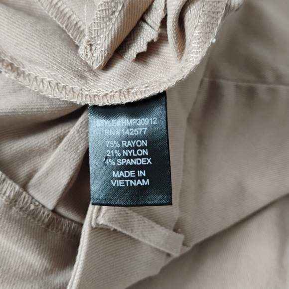 Haute Monde Tan Skinny Pants - Picture 5 of 5